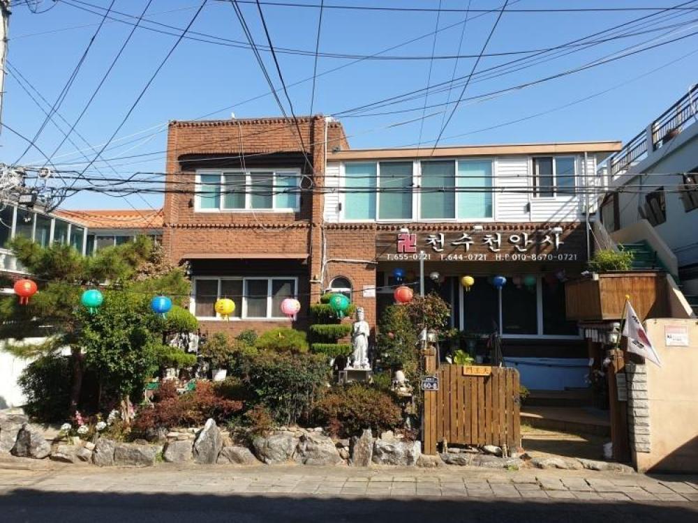 천수천안사