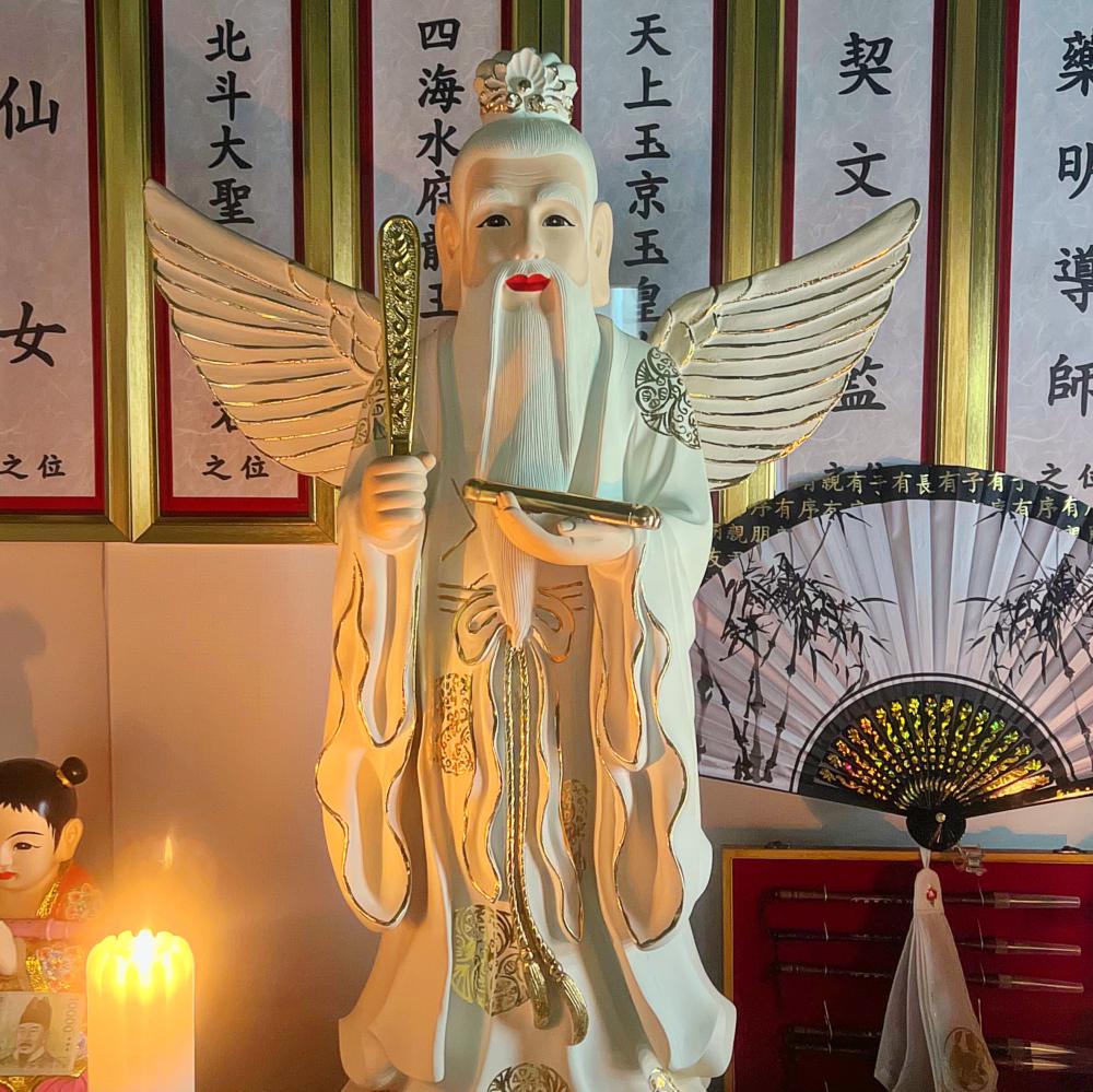 일월천신당 천신제자